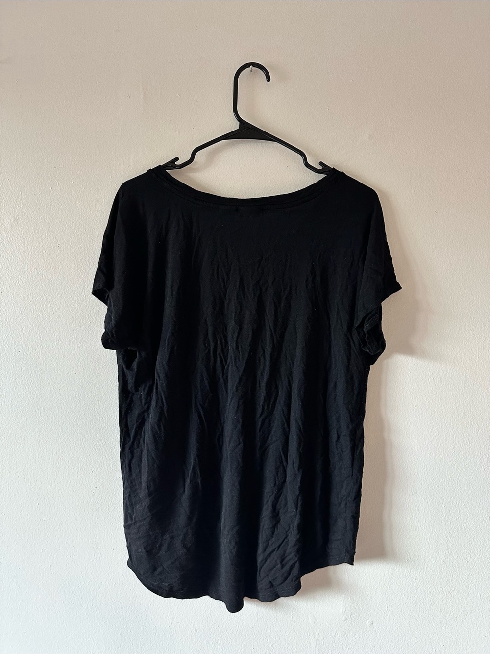 Max Studio Classic Black Women’s Short-Sleeve Top